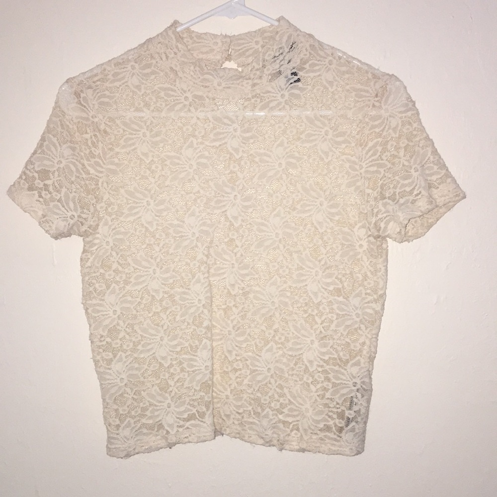 🆕SHEIN Lace Top 🎀